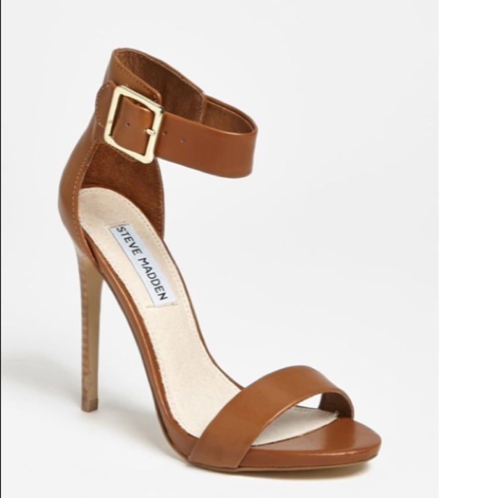 'Marlenee' Sandal
STEVE MADDEN